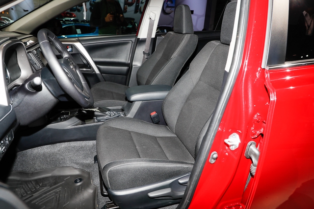 Phiên bản hầm hố nhất từ trước đến nay của Toyota RAV4 ra mắt - Ảnh 11. Phiên bản hầm hố nhất từ trước đến nay của Toyota RAV4 ra mắt - Ảnh 11.