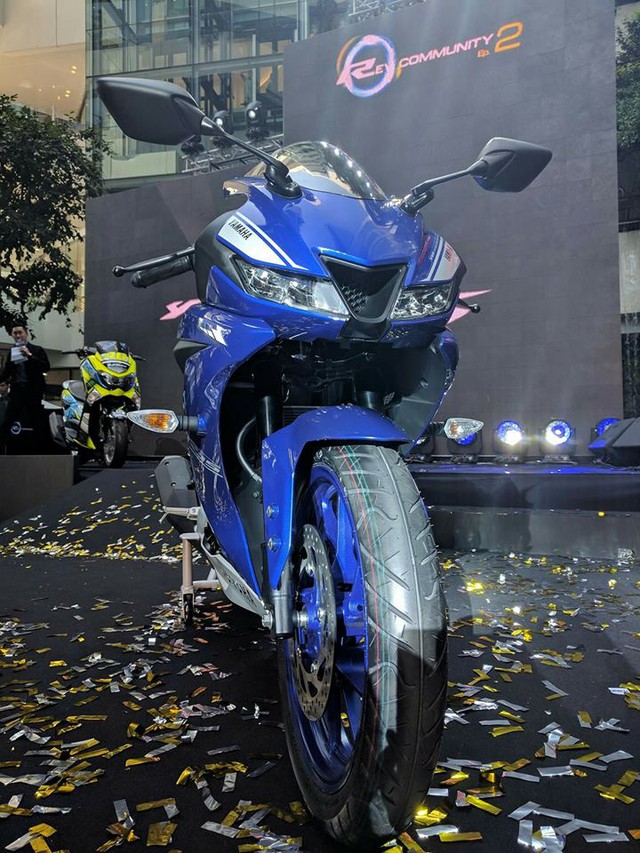 Mô tô thể thao Yamaha R15 3.0 mới liên tục ra mắt Đông Nam Á - Ảnh 4.