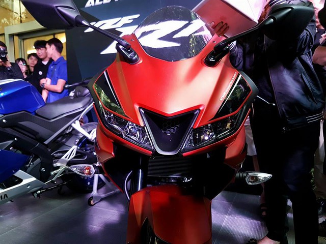 Mô tô thể thao Yamaha R15 3.0 mới liên tục ra mắt Đông Nam Á - Ảnh 5.
