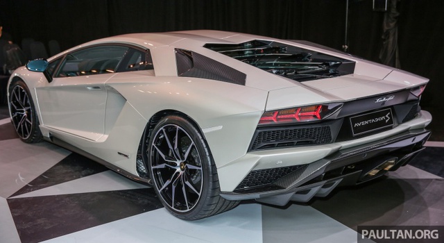 Cận cảnh Lamborghini Aventador S giá 9,22 tỷ Đồng chưa thuế tại Đông Nam Á - Ảnh 5.