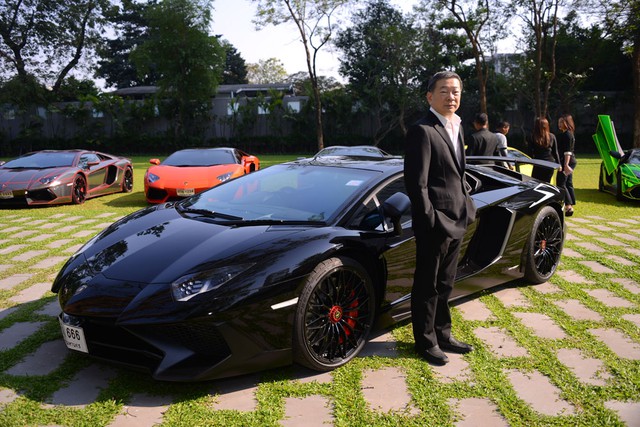 Siêu xe Lamborghini Aventador S ra mắt tại Thái Lan với giá lên đến 22,8 tỷ Đồng - Ảnh 4.