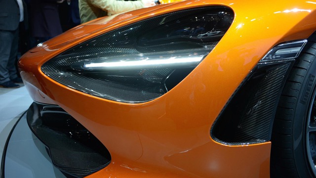 Siêu xe McLaren 720S hiện nguyên hình, giá từ 5,8 tỷ Đồng - Ảnh 7.