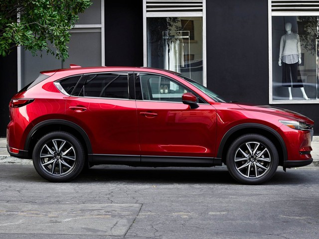 Mazda CX-5 2017 bản full option có giá lên đến 35.000 USD - Ảnh 1.