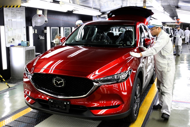 Mazda CX-5 2017 được tăng cường sản xuất vì đắt hàng - Ảnh 1.