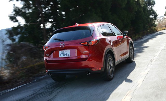 Mazda CX-5 2017 được tăng cường sản xuất vì đắt hàng - Ảnh 2.