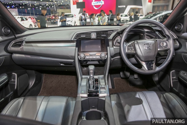 Chiêm ngưỡng Honda Civic Hatchback 2017 mới ra mắt Thái Lan ngoài đời thực - Ảnh 11.