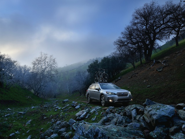 SUV cỡ trung Subaru Outback 2018 trình làng với trang bị tiện nghi hơn - Ảnh 7.