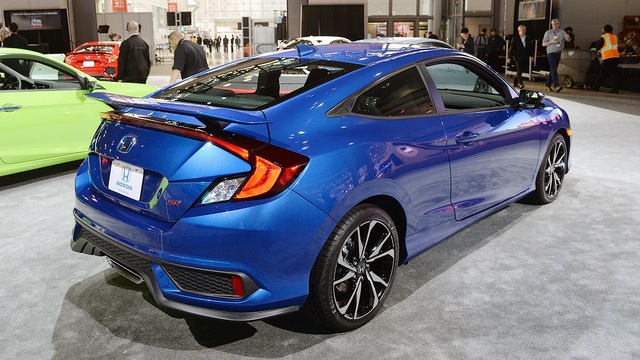 Honda Civic Si 2018 thu hút sự chú ý bất chấp những lời chê bai về công suất động cơ - Ảnh 2.