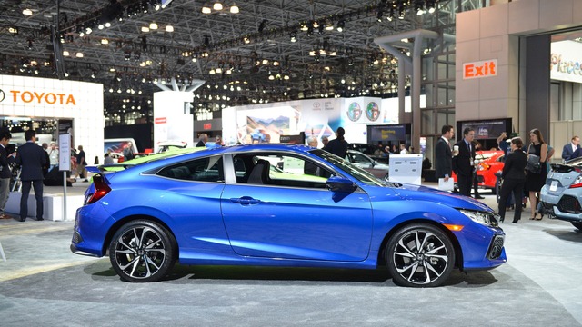 Honda Civic Si 2018 thu hút sự chú ý bất chấp những lời chê bai về công suất động cơ - Ảnh 3.