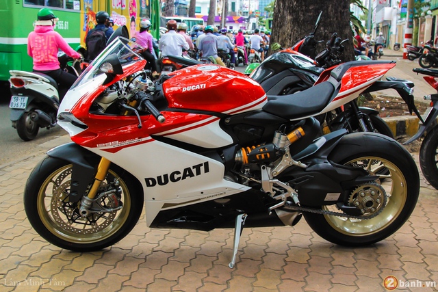 Cận cảnh siêu mô tô Ducati 1299 Panigale S Anniversario đầu tiên tại Việt Nam - Ảnh 3.