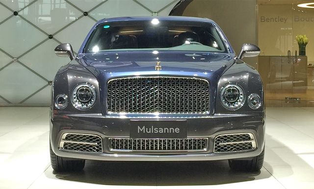 Xe siêu sang Bentley Mulsanne phiên bản vàng ra mắt nhà giàu Trung Quốc - Ảnh 1.