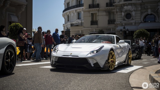 Bắt gặp phiên bản độ như hổ thêm cánh của siêu xe Ferrari F12 Berlinetta - Ảnh 2. Bắt gặp phiên bản độ như hổ thêm cánh của siêu xe Ferrari F12 Berlinetta - Ảnh 2.