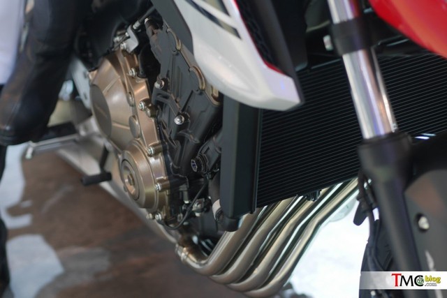 Naked bike tầm trung Honda CB650F 2017 ra mắt Đông Nam Á, giá từ 401 triệu Đồng - Ảnh 4.