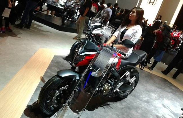 Naked bike tầm trung Honda CB650F 2017 ra mắt Đông Nam Á, giá từ 401 triệu Đồng - Ảnh 10.