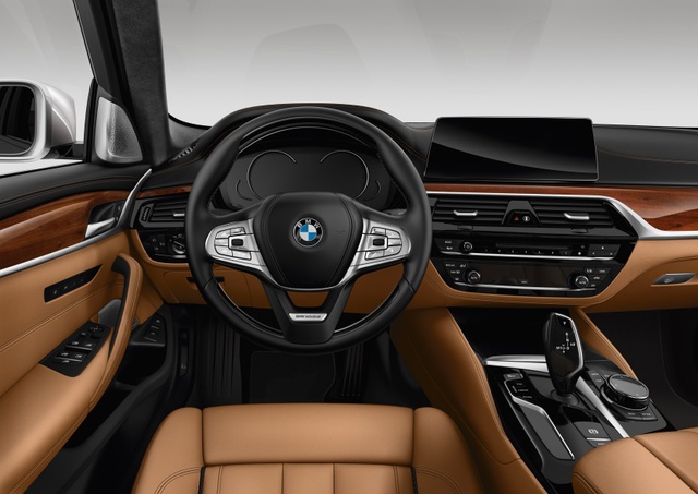 Xe sang BMW 5-Series 2017 có thêm phiên bản giá rẻ nhất mới - Ảnh 4.