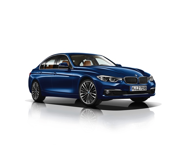 Xe sang bán chạy BMW 3-Series 2018 có thêm 3 phiên bản mới - Ảnh 2. Xe sang bán chạy BMW 3-Series 2018 có thêm 3 phiên bản mới - Ảnh 2.