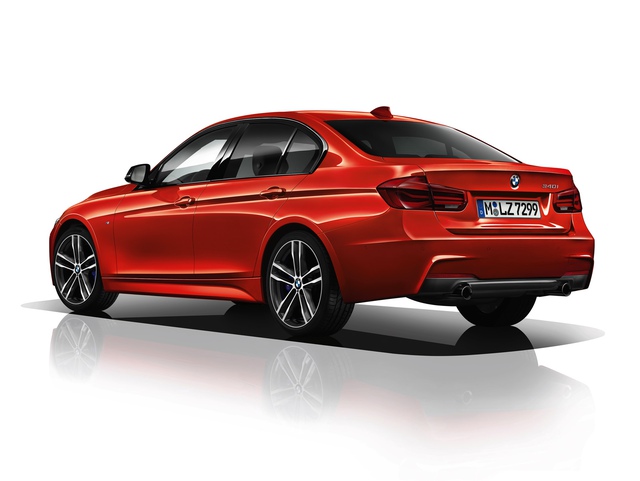 Xe sang bán chạy BMW 3-Series 2018 có thêm 3 phiên bản mới - Ảnh 5. Xe sang bán chạy BMW 3-Series 2018 có thêm 3 phiên bản mới - Ảnh 5.