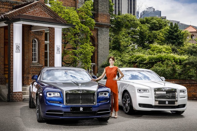 Rolls-Royce trình làng cặp xe siêu sang dành riêng cho xứ củ Sâm - Ảnh 1.
