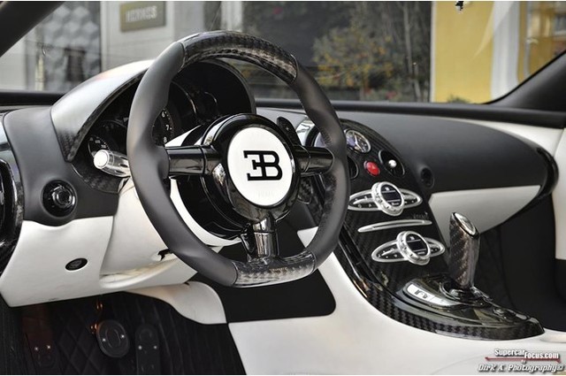 Siêu xe Bugatti Veyron Mansory Linea Vincero độc nhất thế giới tìm chủ mới - Ảnh 10.