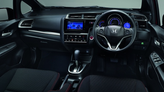 Honda Jazz 2017 chính thức ra mắt Đông Nam Á, giá dưới 400 triệu Đồng - Ảnh 4. Honda Jazz 2017 chính thức ra mắt Đông Nam Á, giá dưới 400 triệu Đồng - Ảnh 4.