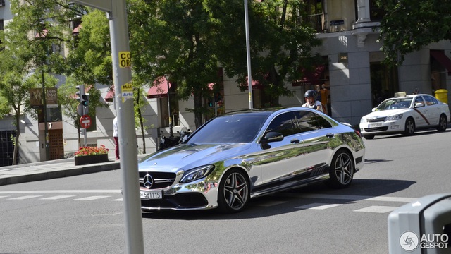 Bắt gặp gương di động Mercedes-AMG C63 S Edition 1 trên đường phố - Ảnh 5.