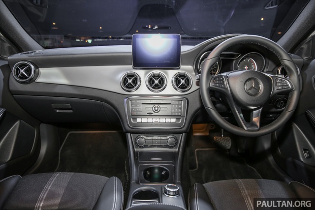 Crossover hạng sang Mercedes-Benz GLA 2018 cập bến Đông Nam Á, giá từ 1,26 tỷ Đồng - Ảnh 8. Crossover hạng sang Mercedes-Benz GLA 2018 cập bến Đông Nam Á, giá từ 1,26 tỷ Đồng - Ảnh 8.