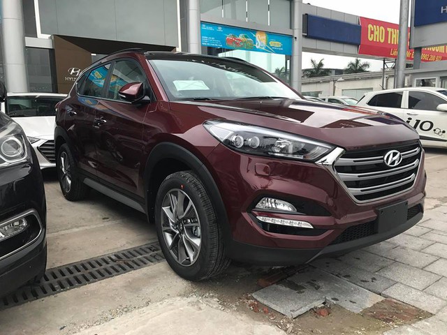 Cận cảnh crossover cỡ nhỏ Hyundai Tucson 2017 tại Hà Nội - Ảnh 5.