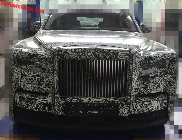 Xe siêu sang Rolls-Royce Phantom 2019 lần đầu lộ nội thất - Ảnh 5.
