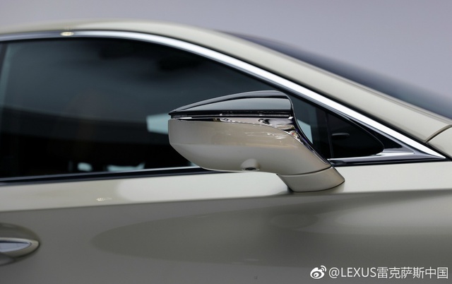 Sedan hạng sang cỡ lớn Lexus LS 2018 có thêm bản tiêu chuẩn mới - Ảnh 9.