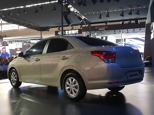 Hyundai trình làng phiên bản giá rẻ hơn của sedan cỡ nhỏ Accent - Ảnh 6.