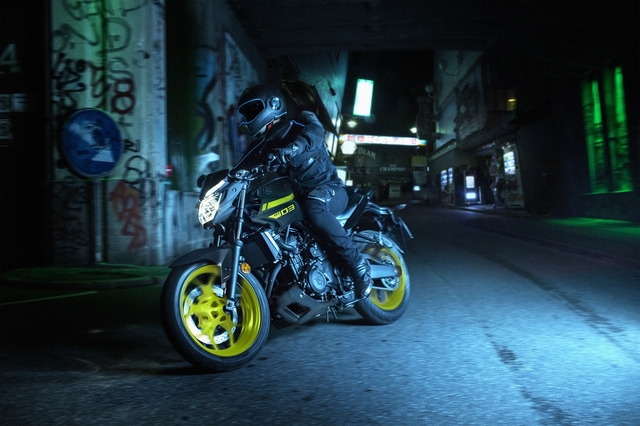 Yamaha nâng cấp cặp đôi mô tô MT-03 và YZF-R3 - Ảnh 3.