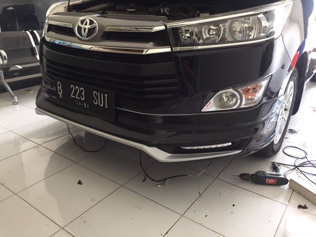 Toyota Innova 2016 hầm hố hơn với bộ body kit của Thái Lan, khách Việt cũng có thể đặt mua - Ảnh 2.