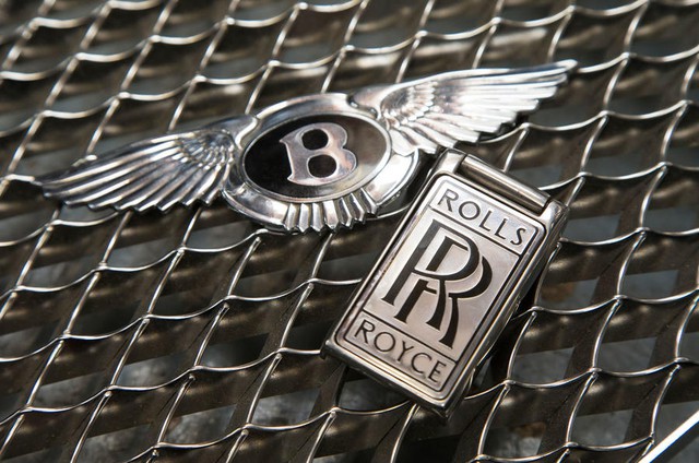Flying Spares - Nơi những chiếc xe sang Rolls-Royce và Bentley trút hơi thở cuối cùng - Ảnh 7.