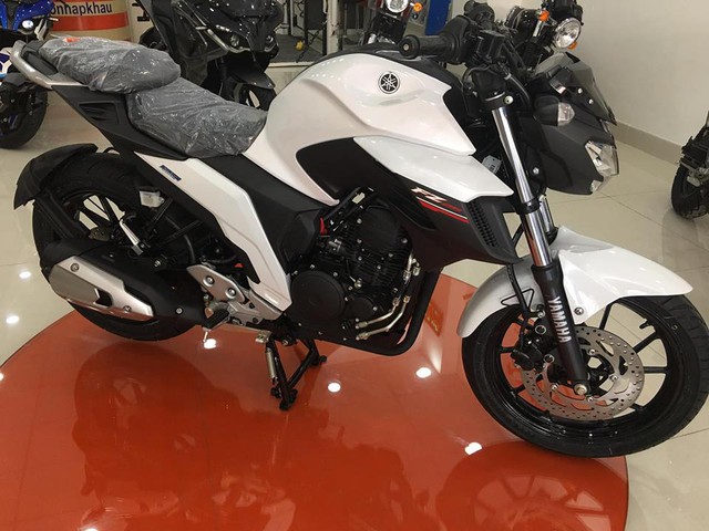 Naked bike Yamaha FZ 25 xuất hiện tại Việt Nam, giá hơn 60 triệu Đồng - Ảnh 2.