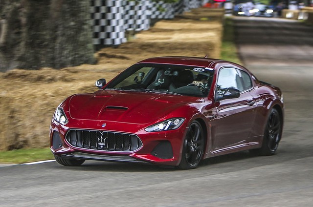 Cặp đôi xe sang Maserati GranTurismo và GranCabrio 2018 rủ nhau ra mắt - Ảnh 3.