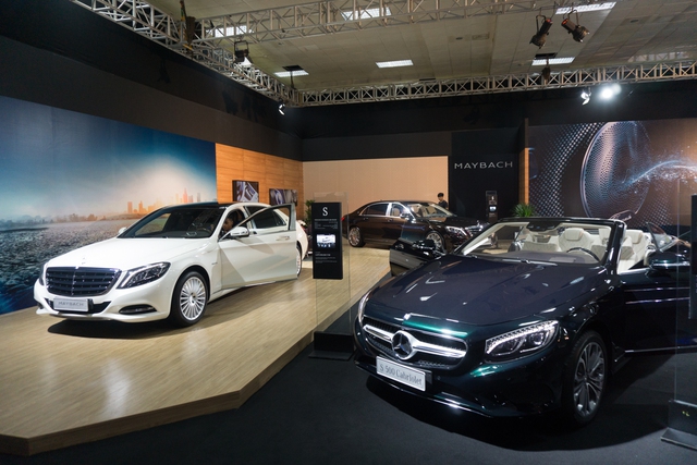 Triển lãm Mercedes-Benz Fascination 2017 chính thức khai mạc tại Hà Nội với dàn xe hơn 150 tỷ Đồng - Ảnh 4. Triển lãm Mercedes-Benz Fascination 2017 chính thức khai mạc tại Hà Nội với dàn xe hơn 150 tỷ Đồng - Ảnh 4.