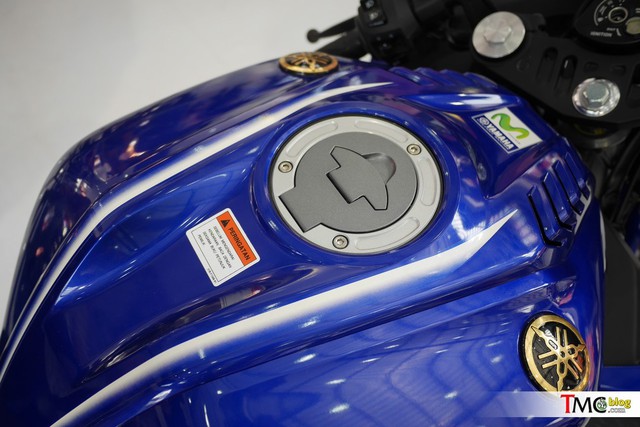 Mô tô thể thao Yamaha R15 3.0 có thêm phiên bản Movistar mới - Ảnh 4. Mô tô thể thao Yamaha R15 3.0 có thêm phiên bản Movistar mới - Ảnh 4.