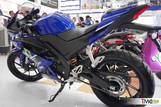 Mô tô thể thao Yamaha R15 3.0 có thêm phiên bản Movistar mới - Ảnh 7. Mô tô thể thao Yamaha R15 3.0 có thêm phiên bản Movistar mới - Ảnh 7.