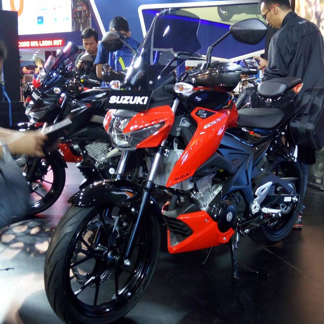 Suzuki GSX-S150 mới ra mắt Việt Nam có phiên bản Tourer mới - Ảnh 5.