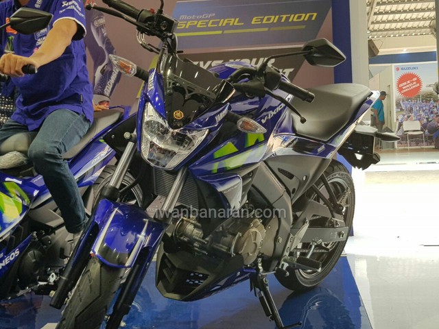 Xe côn tay Yamaha V-Ixion 2017 mới ra mắt đã có thêm phiên bản Movistar - Ảnh 4.