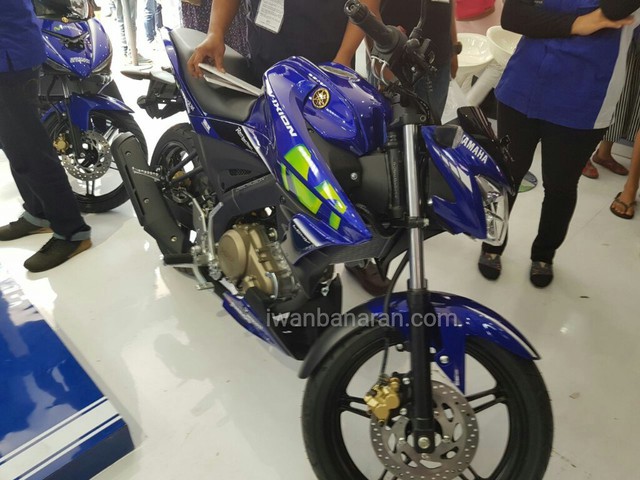 Xe côn tay Yamaha V-Ixion 2017 mới ra mắt đã có thêm phiên bản Movistar - Ảnh 7. Xe côn tay Yamaha V-Ixion 2017 mới ra mắt đã có thêm phiên bản Movistar - Ảnh 7.