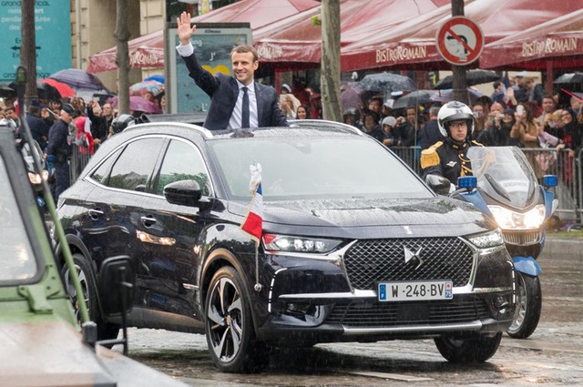 Tân Tổng thống Pháp Emmanuel Macron có thêm SUV thửa riêng - Ảnh 2.