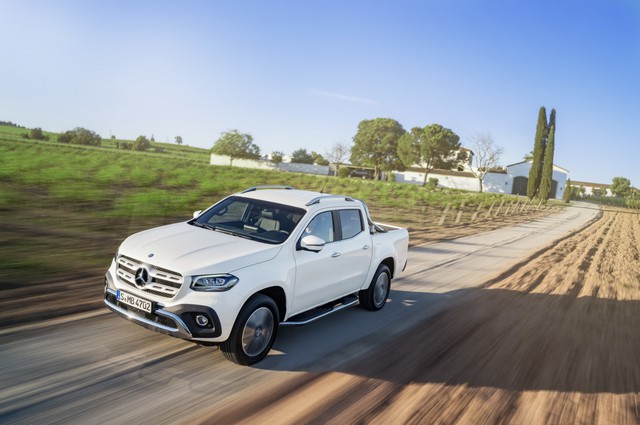 Xe bán tải hạng sang Mercedes-Benz X-Class 2018 trình làng, giá gần 1 tỷ Đồng - Ảnh 2.