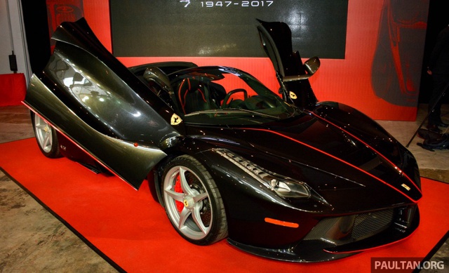 Siêu phẩm Ferrari LaFerrari Aperta ra mắt tại Malaysia, nhà giàu Việt phát thèm - Ảnh 1.