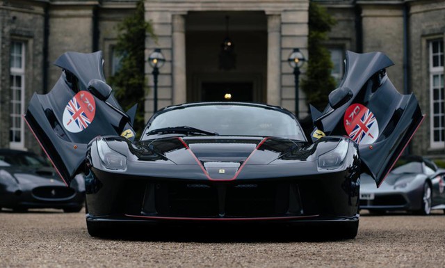 Mãn nhãn với cảnh 70 chiếc siêu xe Ferrari đẹp nhất cùng nhau tụ tập - Ảnh 4.
