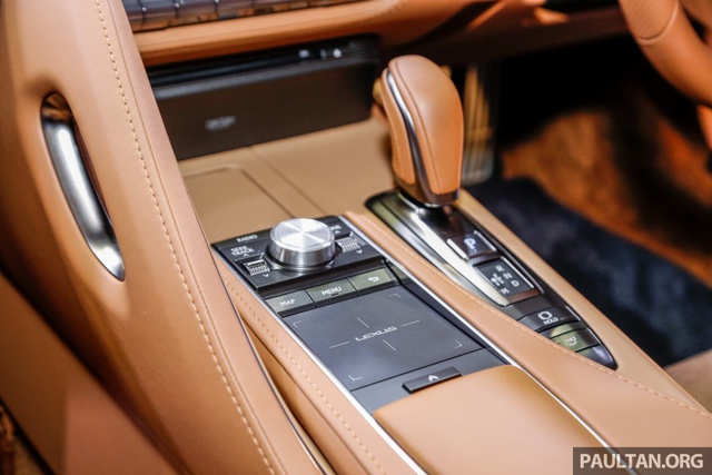 Lexus LC 500 2018 chính thức trình làng tại Malaysia, đại gia Việt phát thèm - Ảnh 16. Lexus LC 500 2018 chính thức trình làng tại Malaysia, đại gia Việt phát thèm - Ảnh 16.