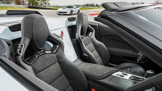 Xe thể thao Chevrolet Corvette 2018 ra lò với trang bị tiện nghi hơn - Ảnh 6.