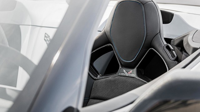 Xe thể thao Chevrolet Corvette 2018 ra lò với trang bị tiện nghi hơn - Ảnh 7.