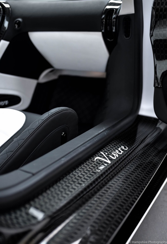 Chiêm ngưỡng siêu xe Bugatti Veyron Mansory Vivere chỉ có đúng 2 chiếc xuất xưởng - Ảnh 10.