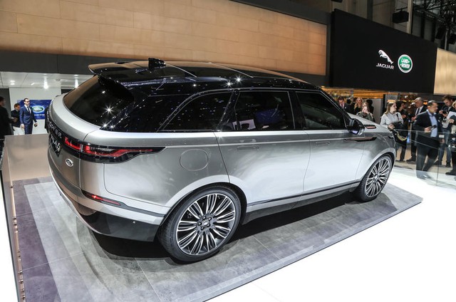 Bắt gặp chiếc SUV hạng sang Range Rover Velar 2018 được đưa đến đại lý - Ảnh 6.